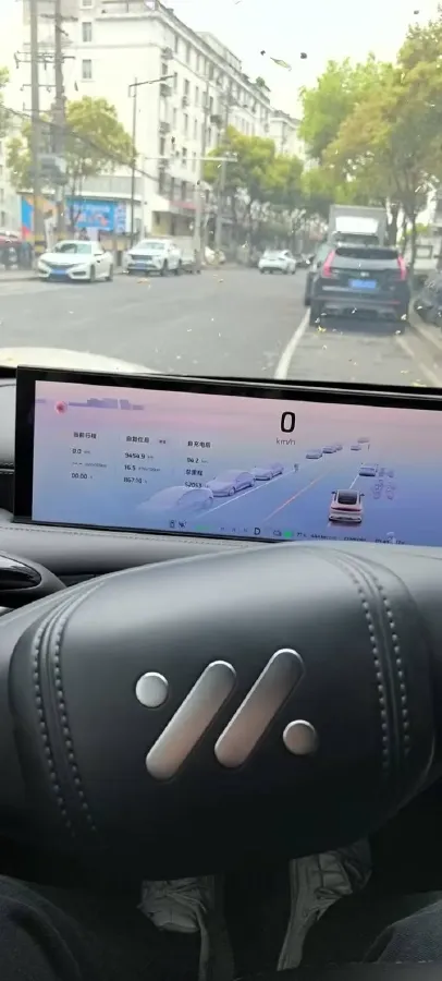 2025 IM LS6 BEV 75KWH,autocango,china used car exporter,china ev exporter,chinese used car exporter,chinese used ev exporter