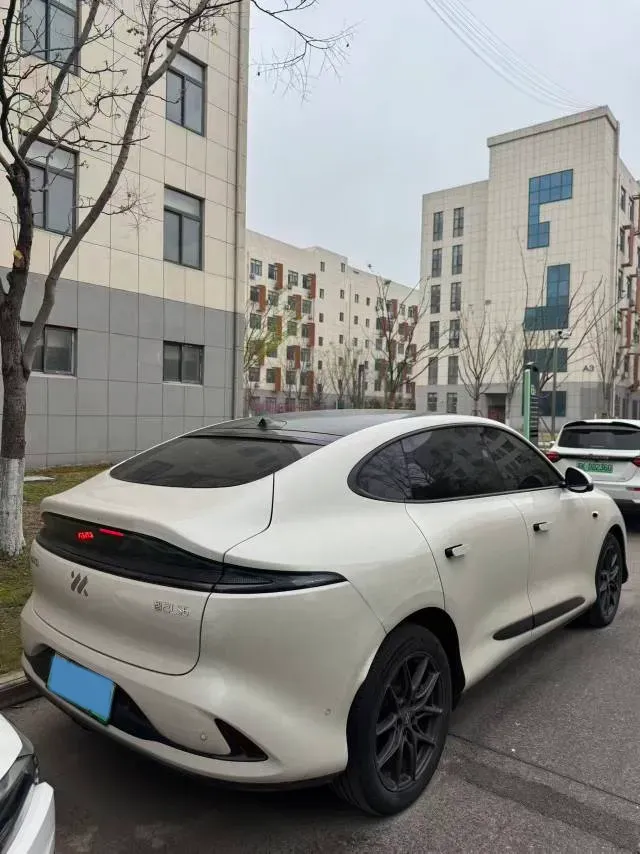 2025 IM LS6 BEV 75KWH,autocango,china used car exporter,china ev exporter,chinese used car exporter,chinese used ev exporter
