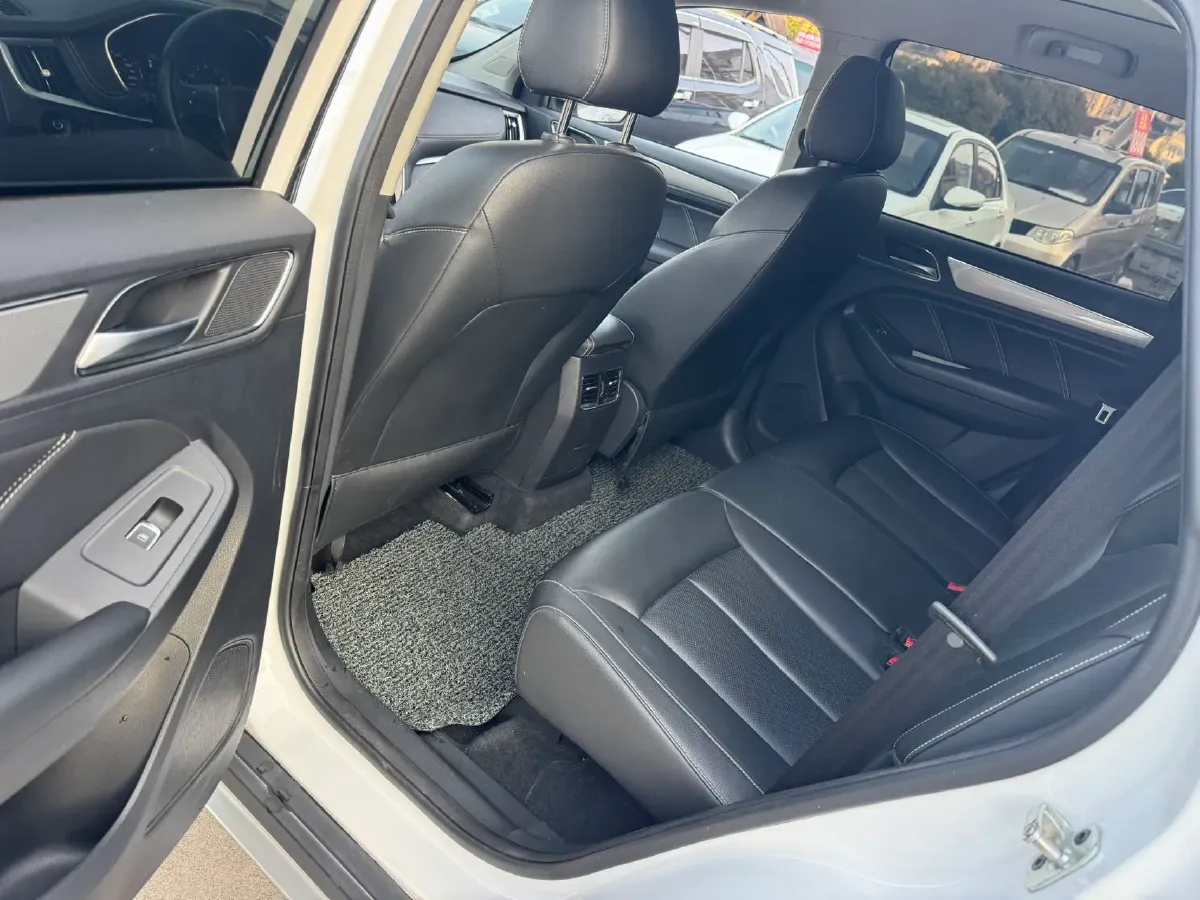 2020 Roewe RX5 1.5T 169HP L4 7DCT,autocango,china used car exporter,china ev exporter,chinese used car exporter,chinese used ev exporter