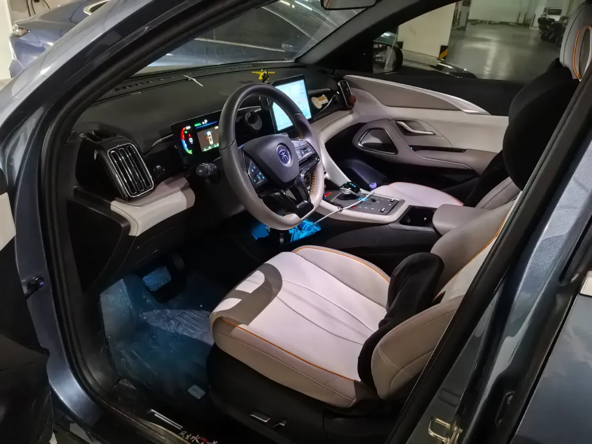 2024 BYD Song Pro 1.5L 110HP L4 E-CVT PHEV 12.9KWH,autocango,china used car exporter,china ev exporter,chinese used car exporter,chinese used ev exporter