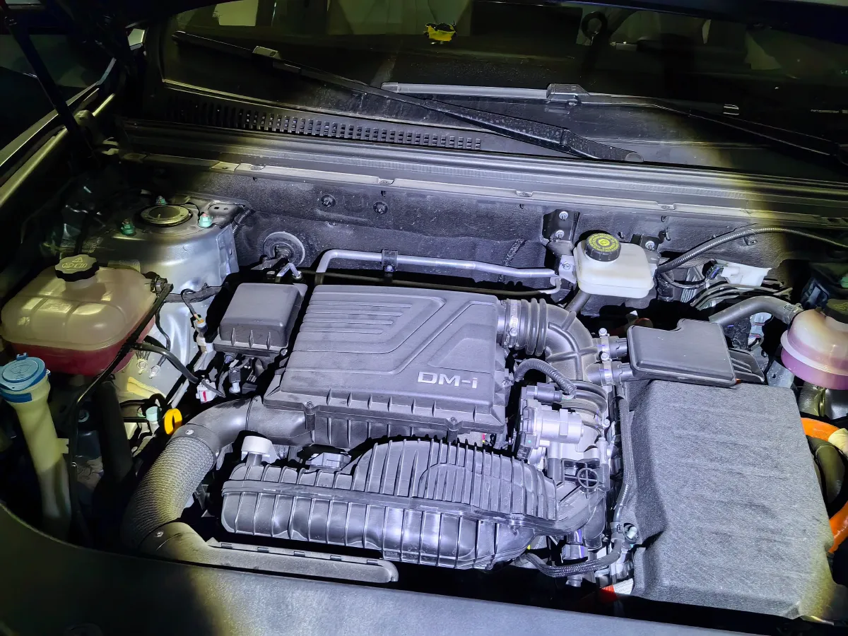 2024 BYD Song Pro 1.5L 110HP L4 E-CVT PHEV 12.9KWH,autocango,china used car exporter,china ev exporter,chinese used car exporter,chinese used ev exporter