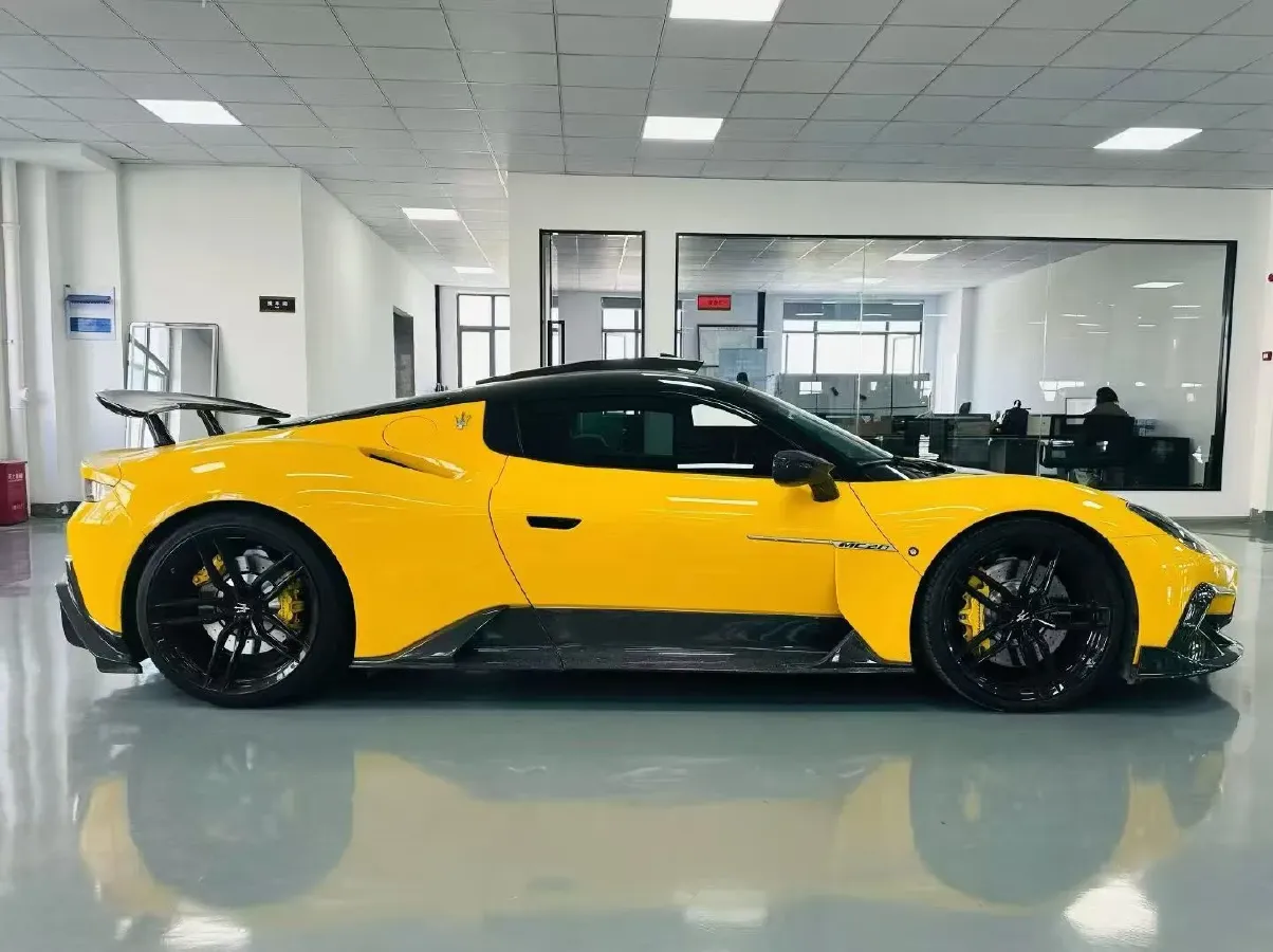 2020 Maserati MC20 3.0T 630HP V6 8DCT,autocango,china used car exporter,china ev exporter,chinese used car exporter,chinese used ev exporter