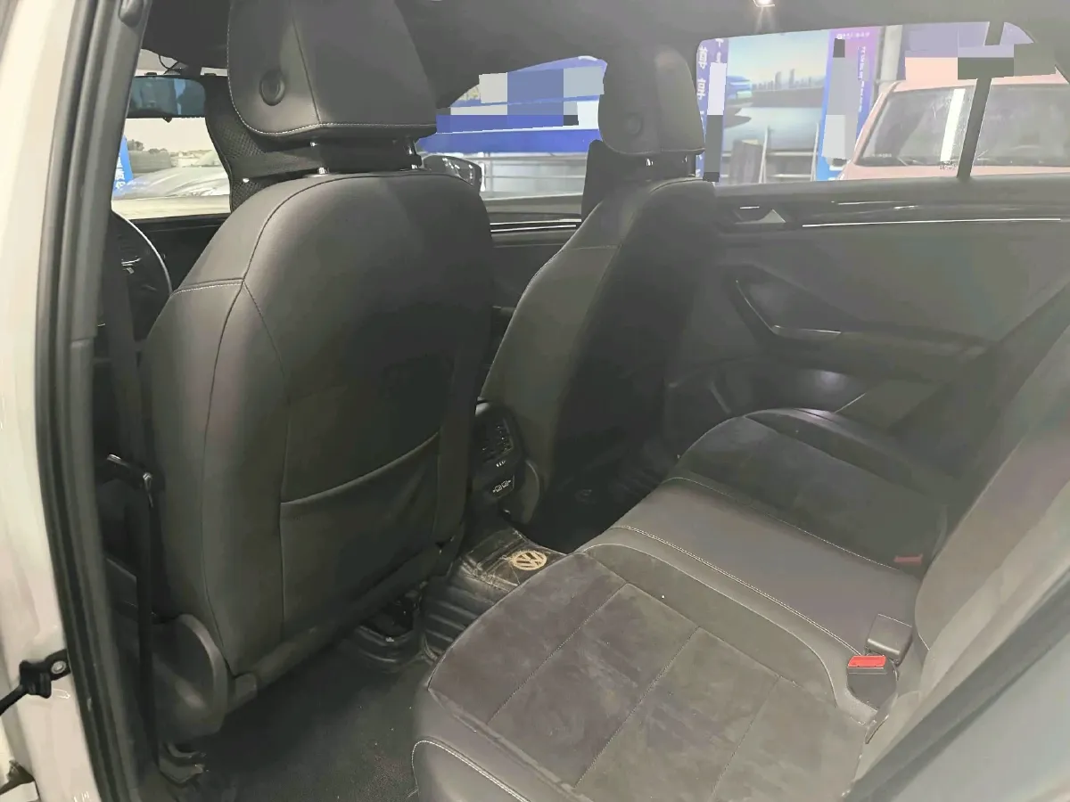 2018 Jeep Renegade 2.0L 155HP L4 9AT,autocango,china used car exporter,china ev exporter,chinese used car exporter,chinese used ev exporter