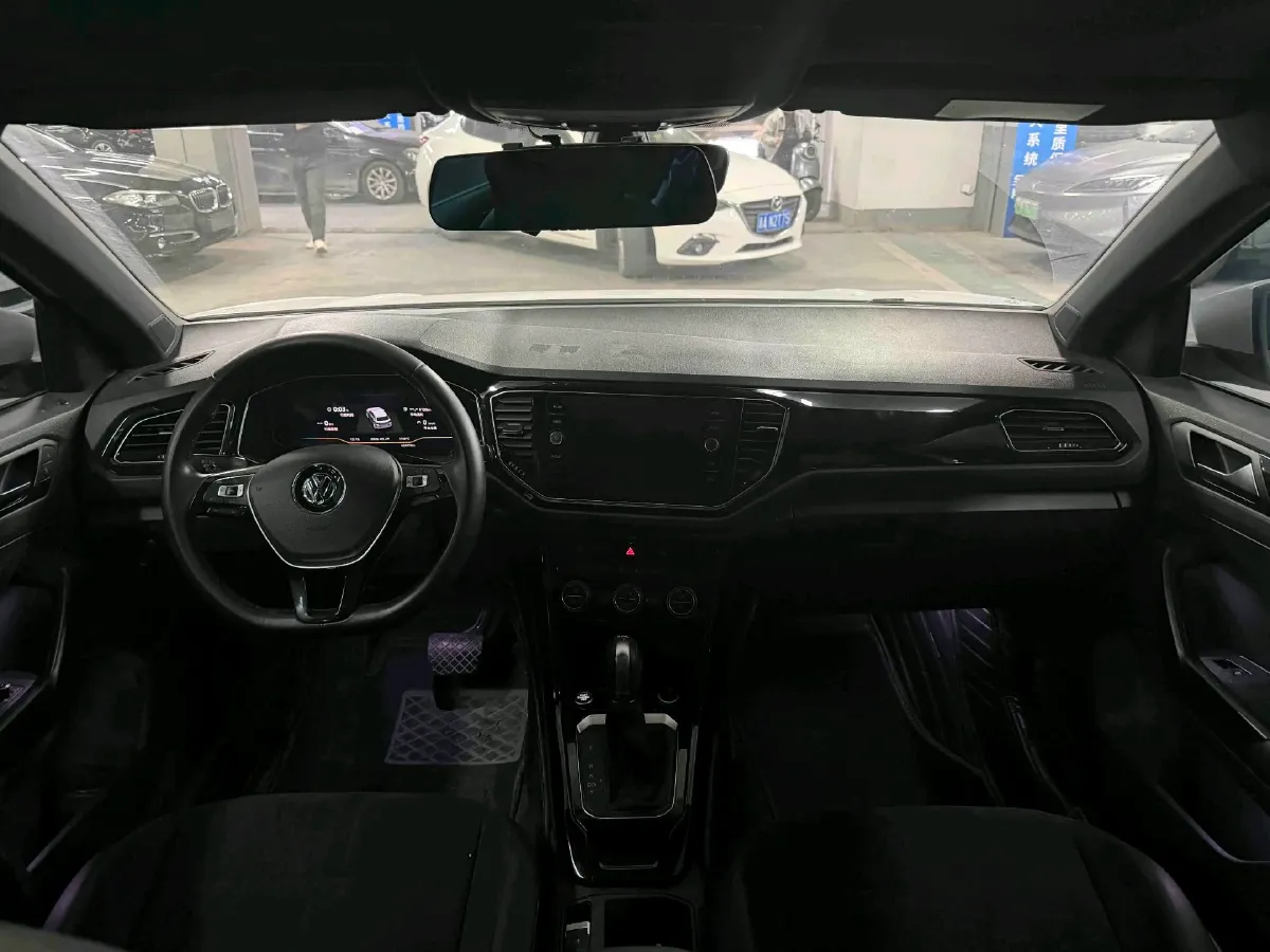 2018 Jeep Renegade 2.0L 155HP L4 9AT,autocango,china used car exporter,china ev exporter,chinese used car exporter,chinese used ev exporter