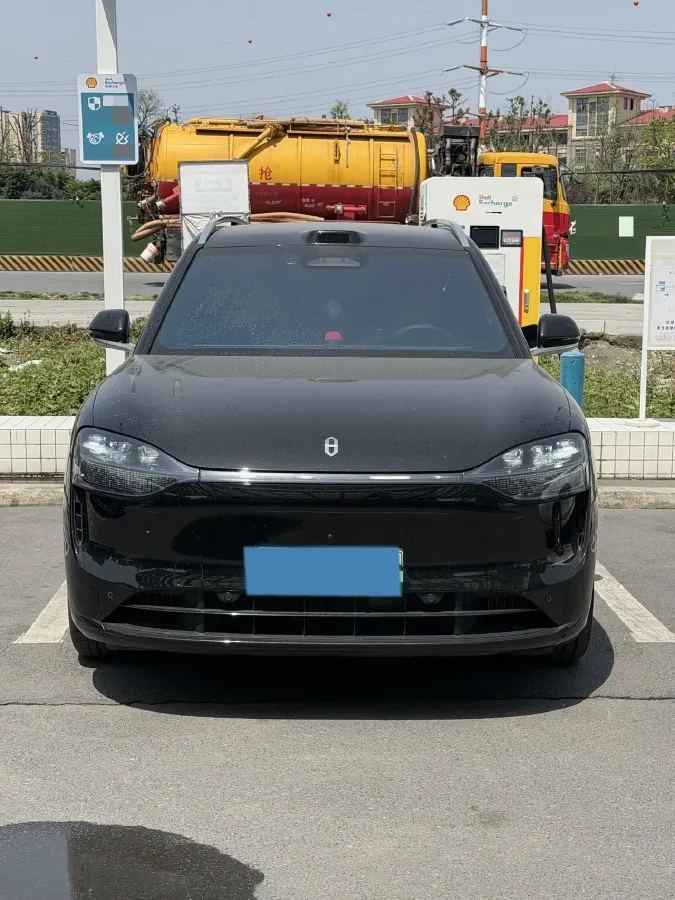2024 AITO AITO M9 1.5T 152HP L4 REEV 42KWH,autocango,china used car exporter,china ev exporter,chinese used car exporter,chinese used ev exporter