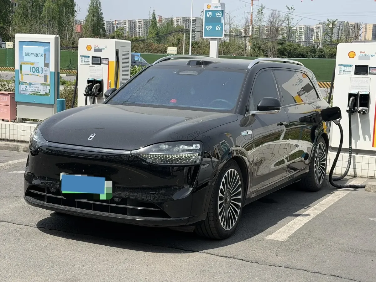 2024 AITO AITO M9 1.5T 152HP L4 REEV 42KWH,autocango,china used car exporter,china ev exporter,chinese used car exporter,chinese used ev exporter
