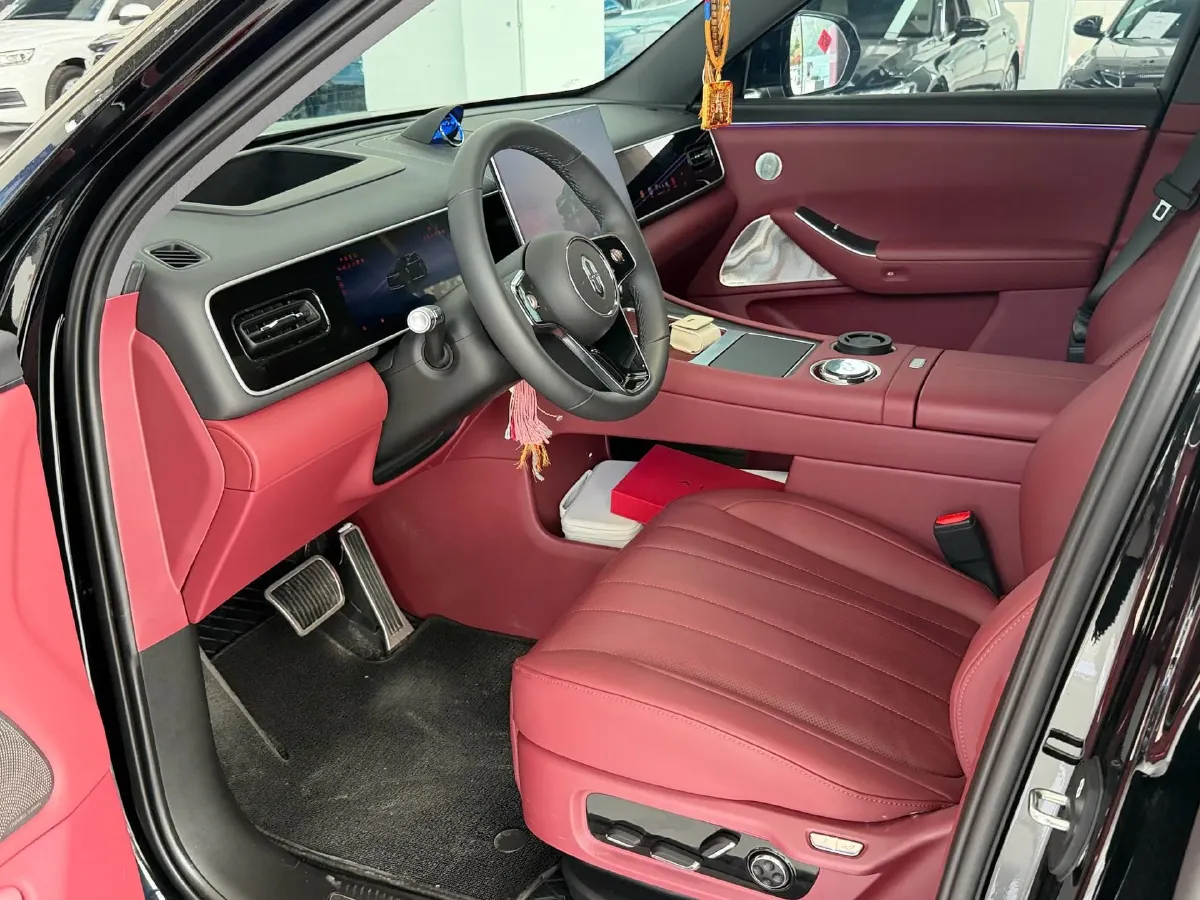 2026 AITO AITO M7 REEV 160HP REEV,autocango,china used car exporter,china ev exporter,chinese used car exporter,chinese used ev exporter