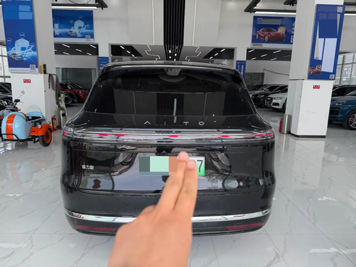 2026 AITO AITO M7 REEV 160HP REEV,autocango,china used car exporter,china ev exporter,chinese used car exporter,chinese used ev exporter