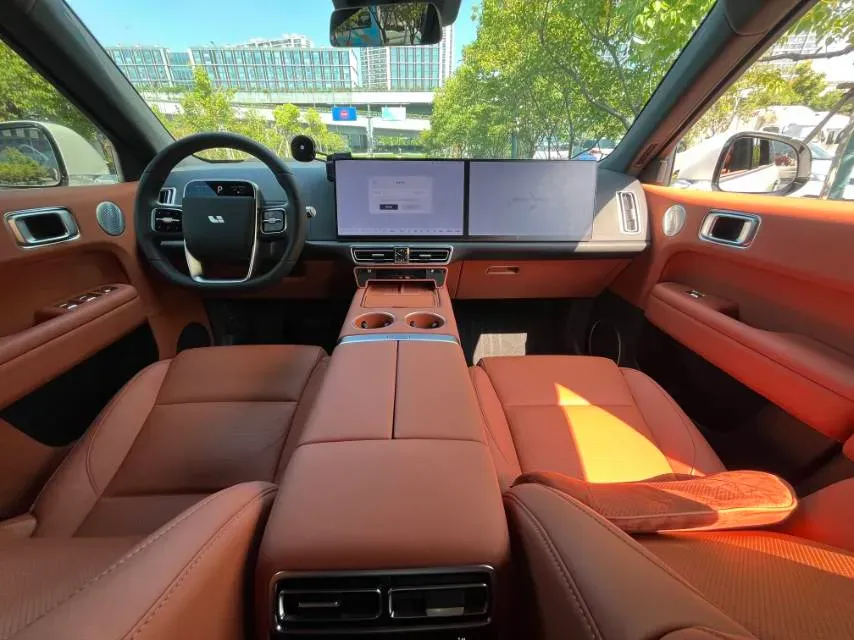 2024 Li L6 Range Extended 154HP L4 REEV 36.8KWH,autocango,china used car exporter,china ev exporter,chinese used car exporter,chinese used ev exporter