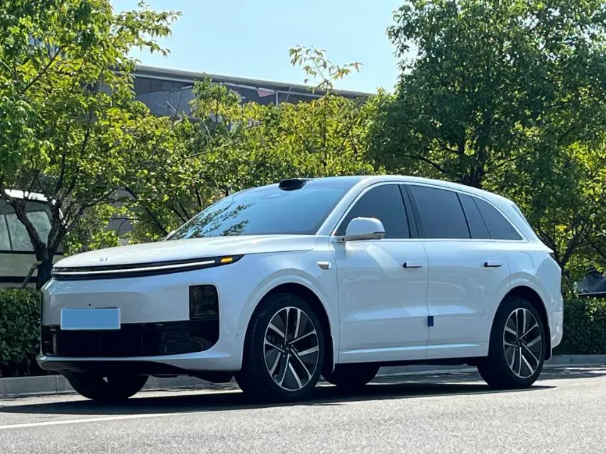 2024 Li L6 Range Extended 154HP L4 REEV 36.8KWH,autocango,china used car exporter,china ev exporter,chinese used car exporter,chinese used ev exporter
