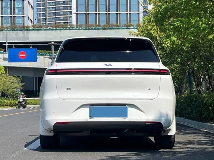 2024 Li L6 Range Extended 154HP L4 REEV 36.8KWH,autocango,china used car exporter,china ev exporter,chinese used car exporter,chinese used ev exporter