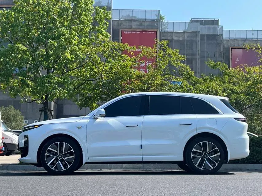 2024 Li L6 Range Extended 154HP L4 REEV 36.8KWH,autocango,china used car exporter,china ev exporter,chinese used car exporter,chinese used ev exporter