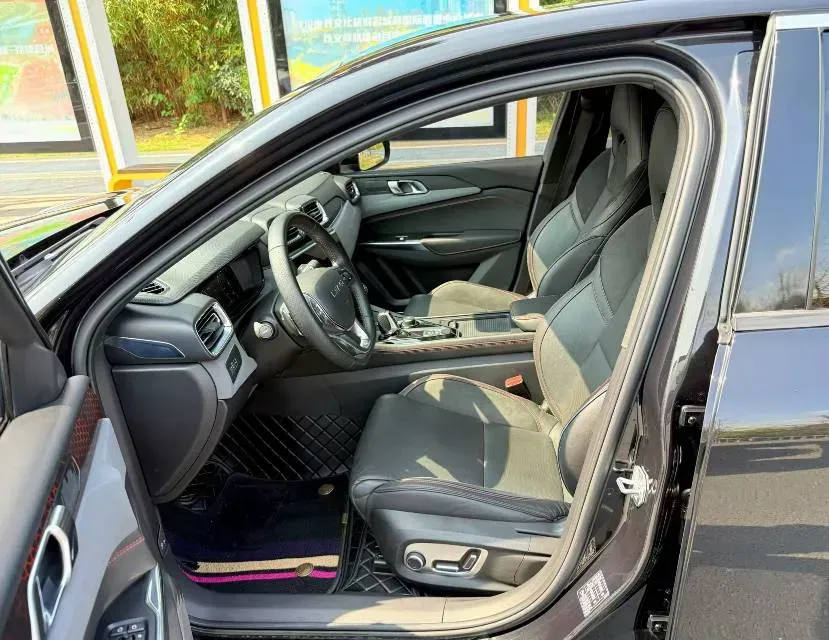 2018 Toyota C-HR 2.0L 171HP L4 CVT,autocango,china used car exporter,china ev exporter,chinese used car exporter,chinese used ev exporter