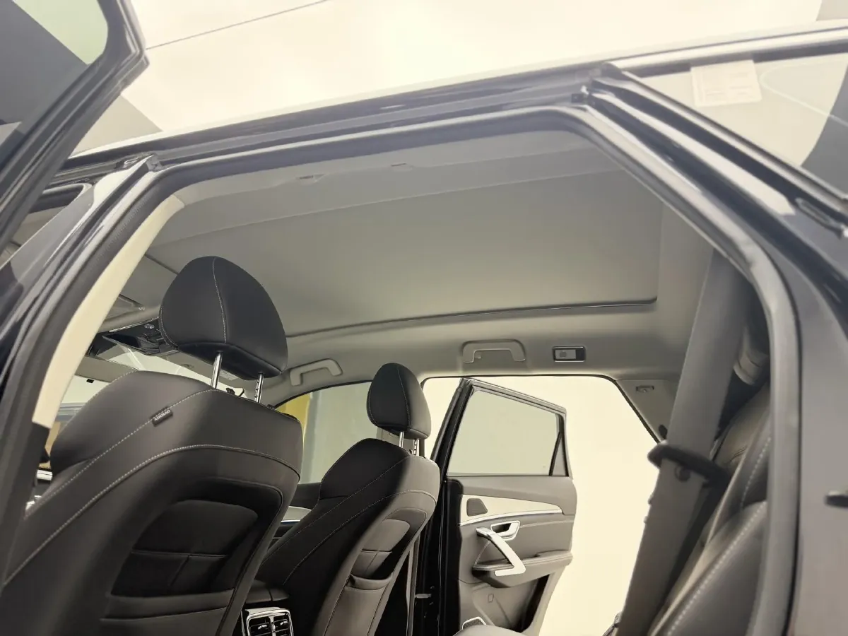 2021 Jetour X70 Plus 1.5T 156HP L4 6DCT,autocango,china used car exporter,china ev exporter,chinese used car exporter,chinese used ev exporter