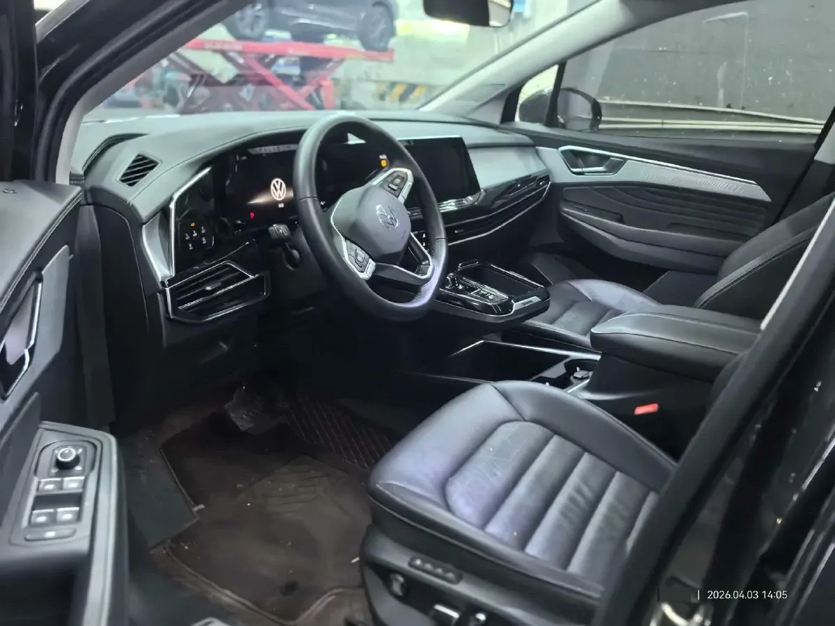 2023 Volkswagen Talagon 2.0T 220HP L4 7DCT,autocango,china used car exporter,china ev exporter,chinese used car exporter,chinese used ev exporter