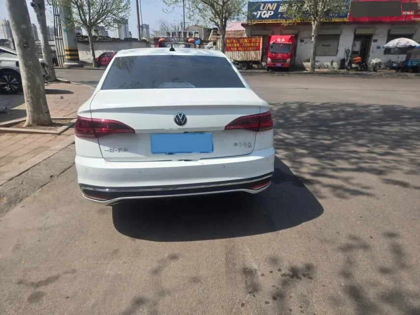 2025 Volkswagen Bora 1.2T 116HP L4 7DCT,autocango,china used car exporter,china ev exporter,chinese used car exporter,chinese used ev exporter