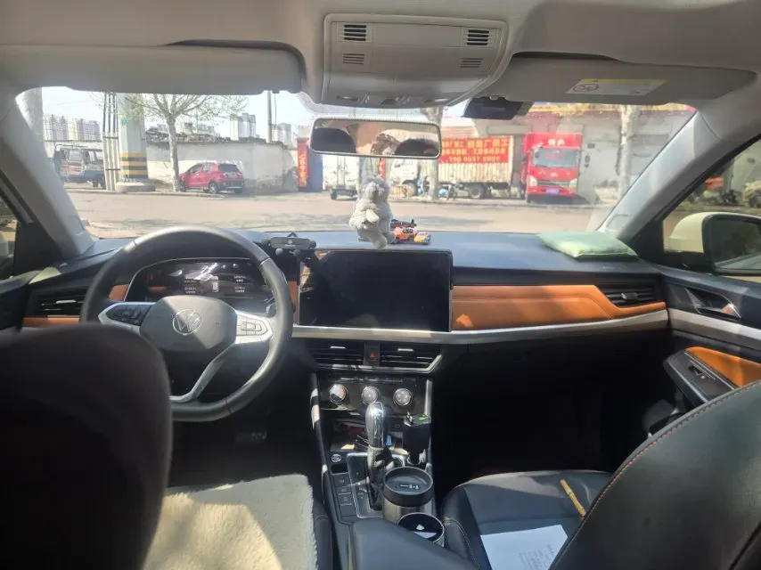 2025 Volkswagen Bora 1.2T 116HP L4 7DCT,autocango,china used car exporter,china ev exporter,chinese used car exporter,chinese used ev exporter