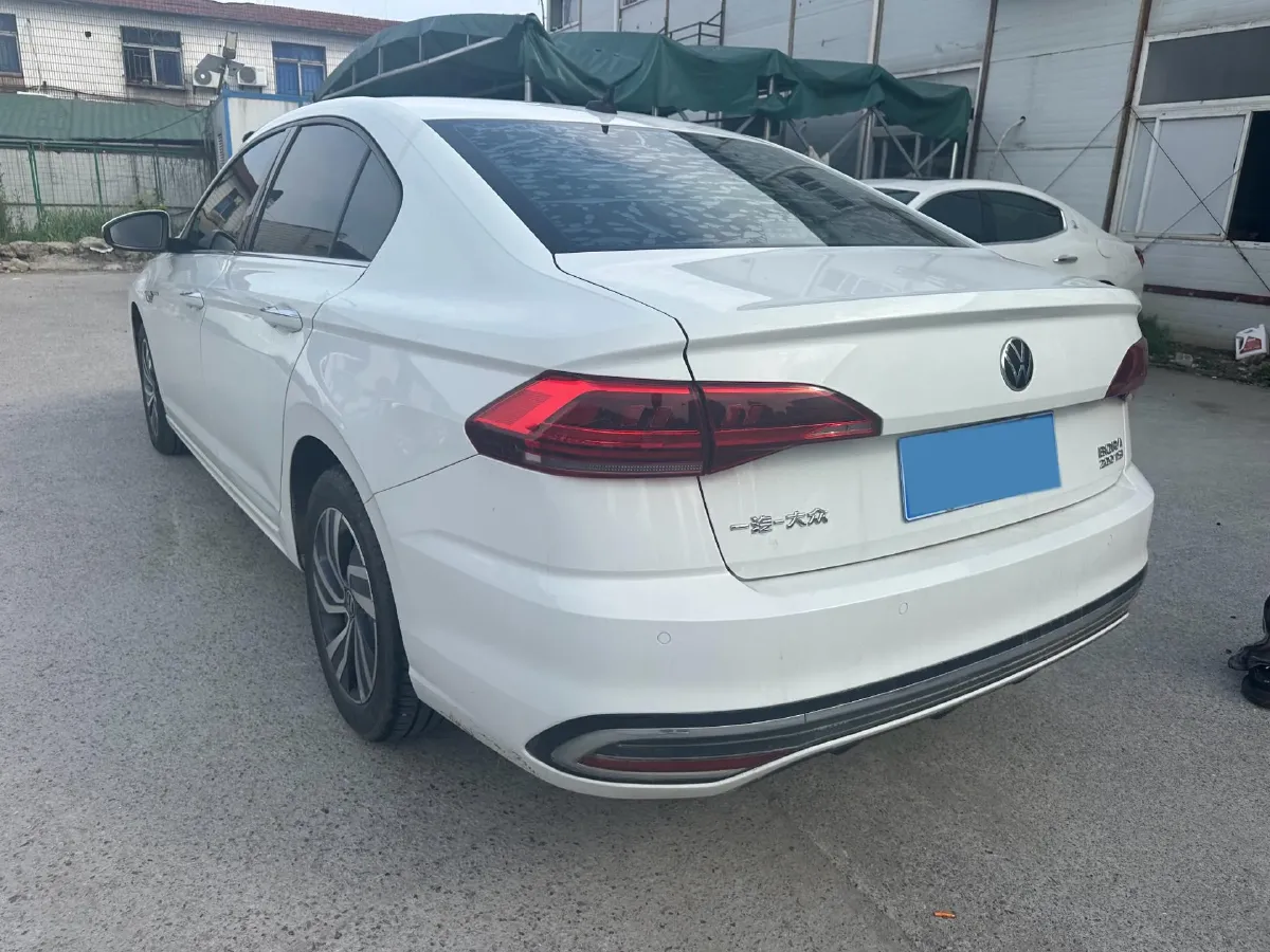 2023 Volkswagen Bora 1.2T 116HP L4 7DCT,autocango,china used car exporter,china ev exporter,chinese used car exporter,chinese used ev exporter