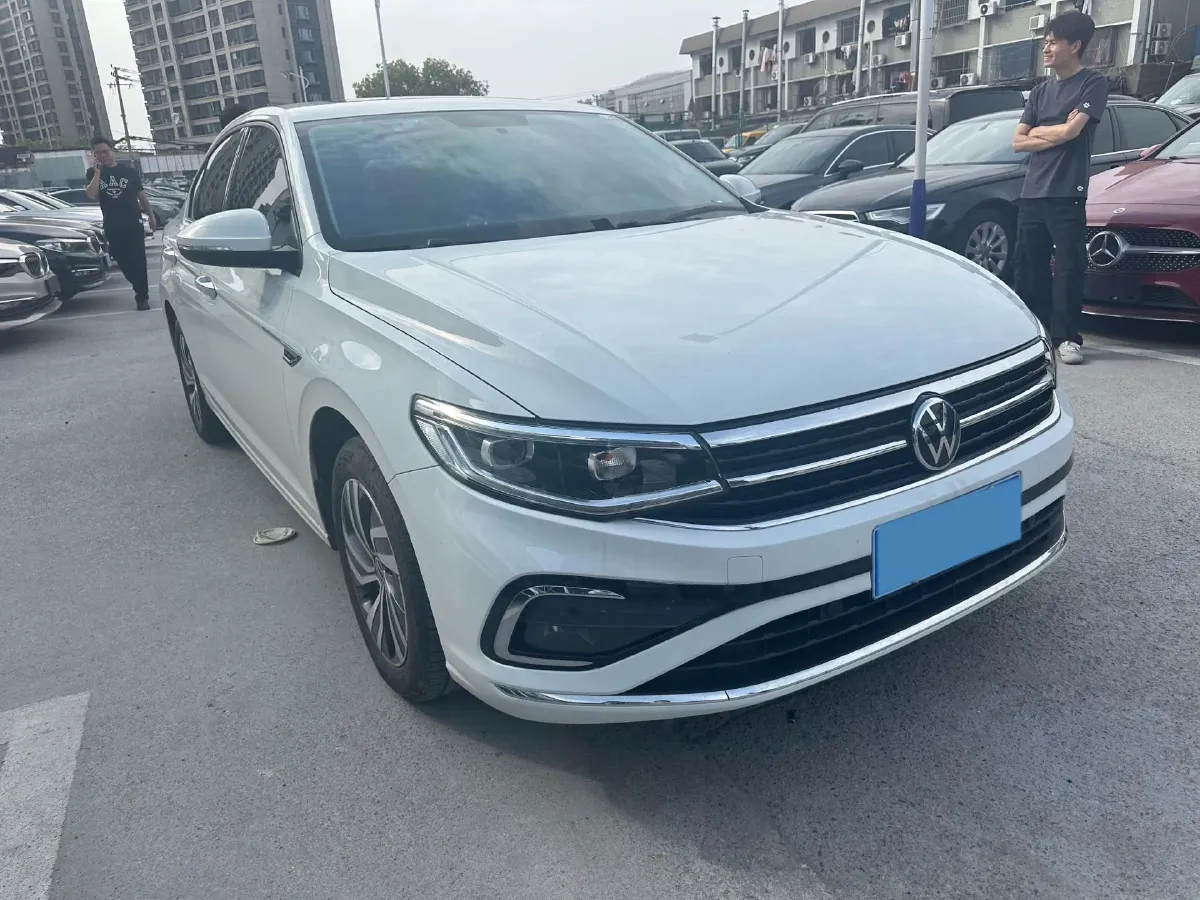 2023 Volkswagen Bora 1.2T 116HP L4 7DCT,autocango,china used car exporter,china ev exporter,chinese used car exporter,chinese used ev exporter