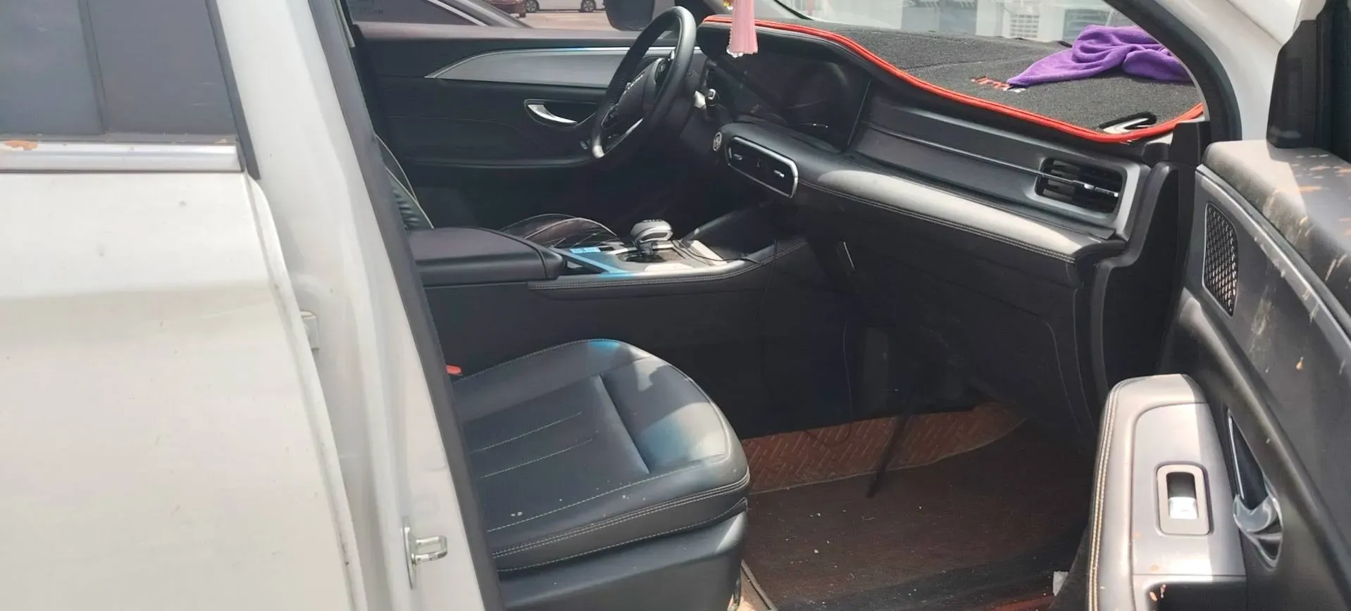 2021 Jetour X90 1.6T 197HP L4 7DCT,autocango,china used car exporter,china ev exporter,chinese used car exporter,chinese used ev exporter