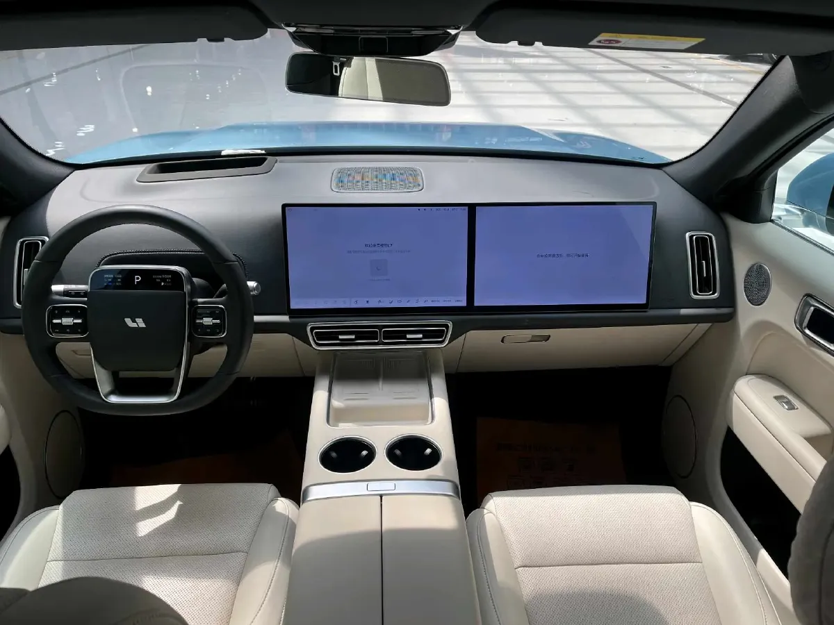 2025 Li L7 Range Extended 154HP REEV,autocango,china used car exporter,china ev exporter,chinese used car exporter,chinese used ev exporter