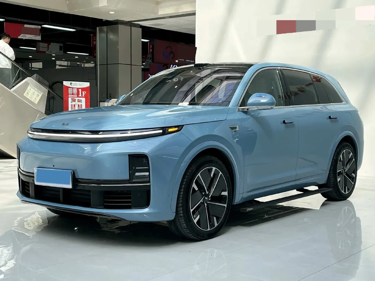 2025 Li L7 Range Extended 154HP REEV,autocango,china used car exporter,china ev exporter,chinese used car exporter,chinese used ev exporter