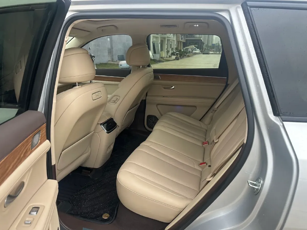 2024 Ford Transit 2.0T 143HP L4 9AT,autocango,china used car exporter,china ev exporter,chinese used car exporter,chinese used ev exporter