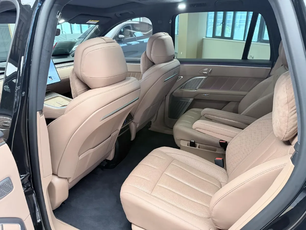 2025 ONVO L90 BEV,autocango,china used car exporter,china ev exporter,chinese used car exporter,chinese used ev exporter