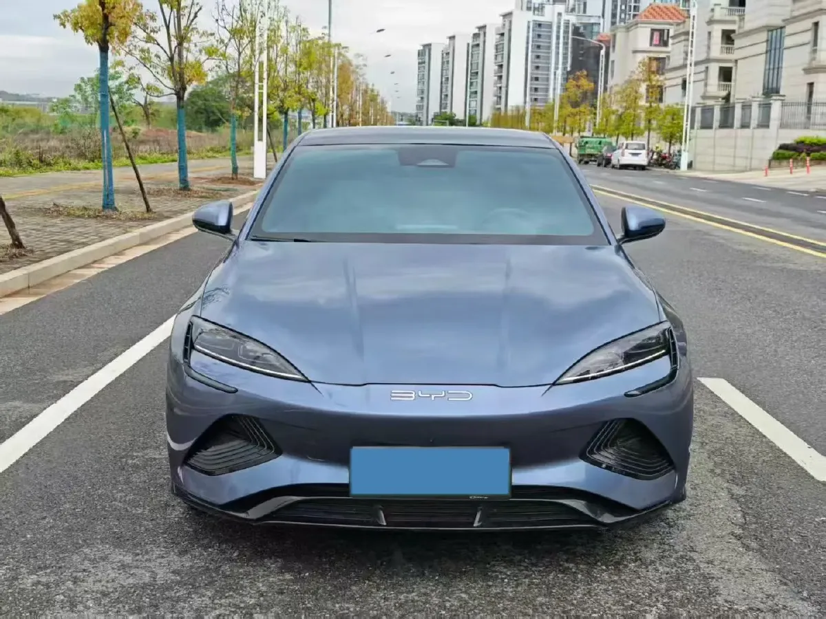 2022 AITO AITO M5 Range Extended 125HP REEV 40KWH,autocango,china used car exporter,china ev exporter,chinese used car exporter,chinese used ev exporter