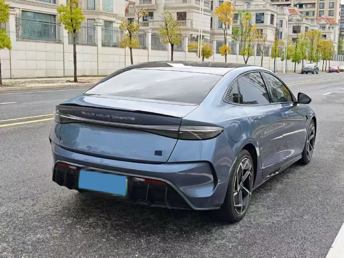2022 AITO AITO M5 Range Extended 125HP REEV 40KWH,autocango,china used car exporter,china ev exporter,chinese used car exporter,chinese used ev exporter