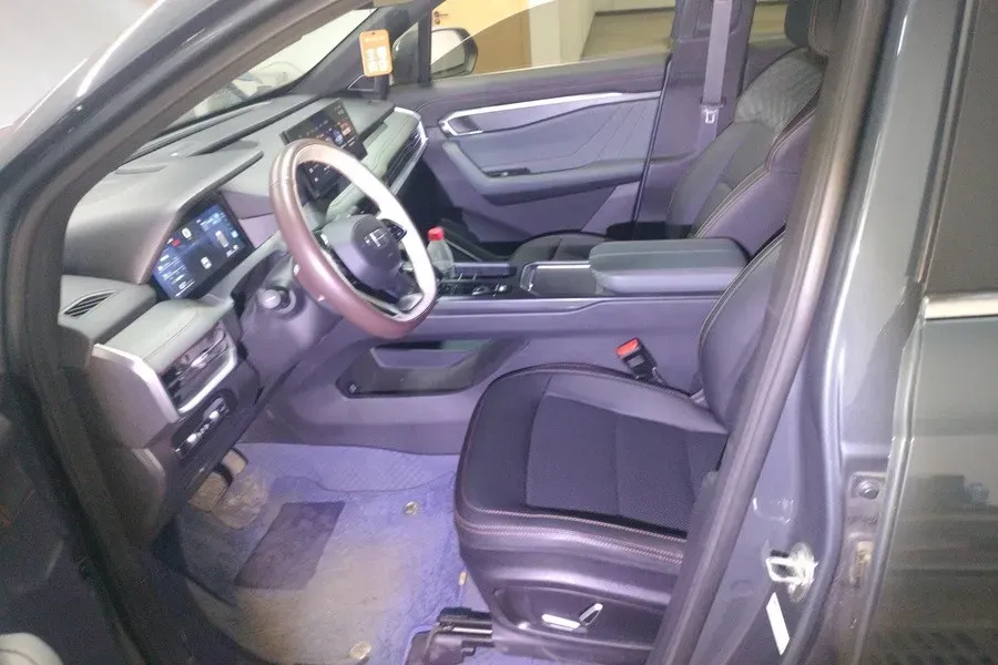 2023 Geely Okavango L 2.0T 218HP L4 7DCT,autocango,china used car exporter,china ev exporter,chinese used car exporter,chinese used ev exporter