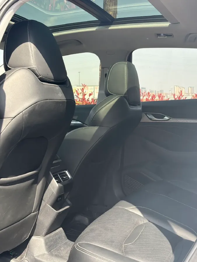 2021 Geely Preface 2.0T 190HP L4 7DCT,autocango,china used car exporter,china ev exporter,chinese used car exporter,chinese used ev exporter