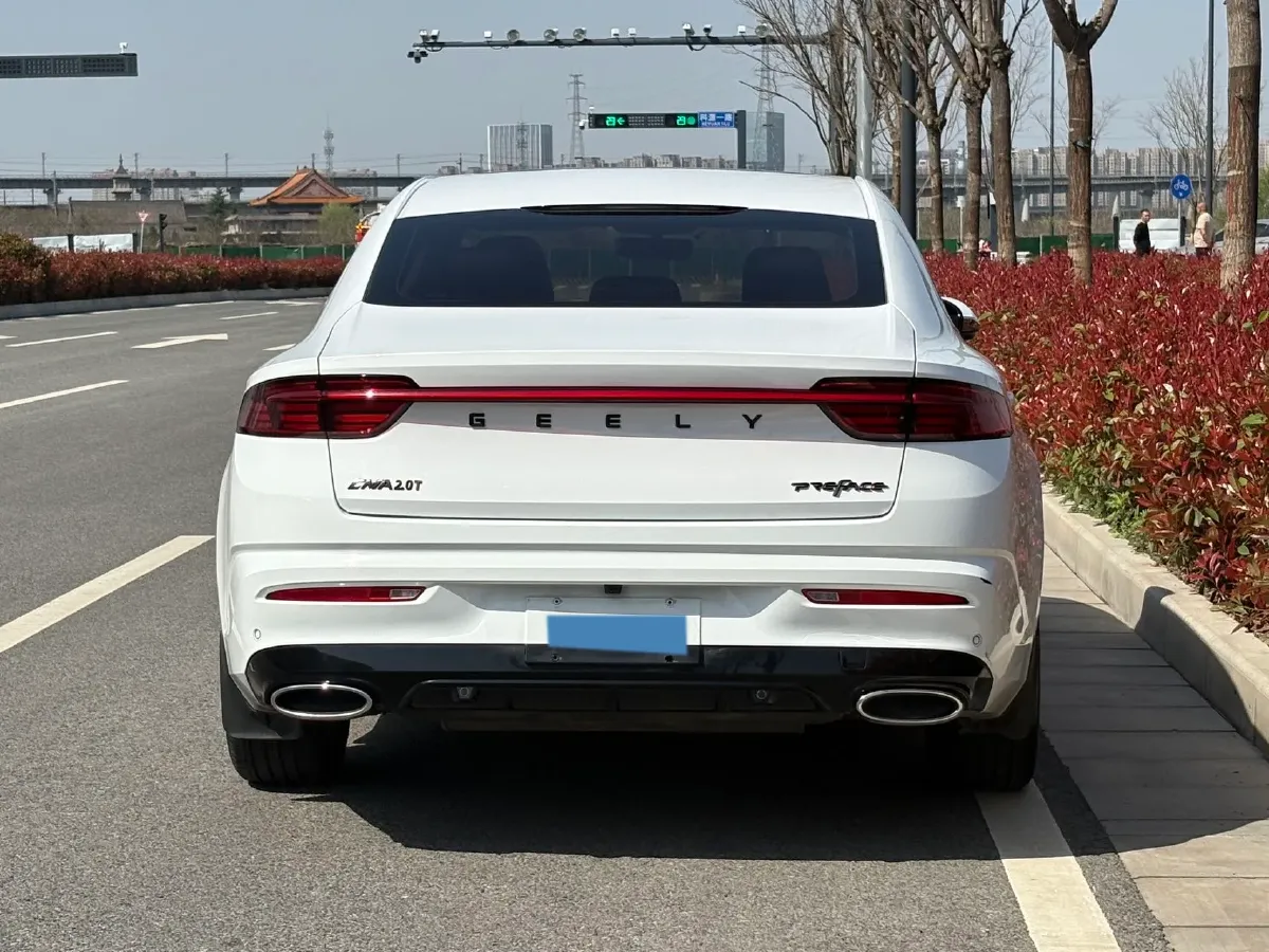 2021 Geely Preface 2.0T 190HP L4 7DCT,autocango,china used car exporter,china ev exporter,chinese used car exporter,chinese used ev exporter