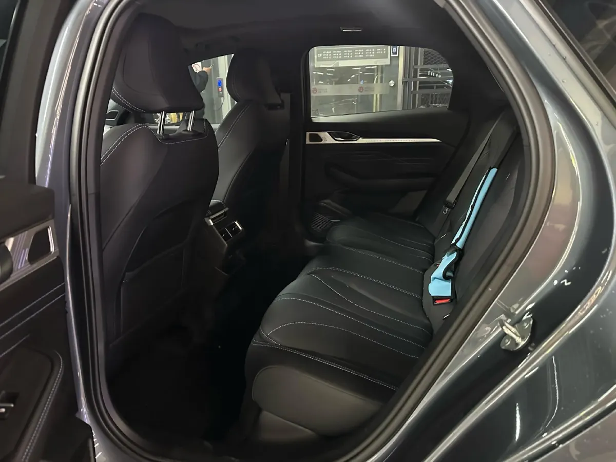 2025 Geely Preface 1.5T 181HP L4 7DCT,autocango,china used car exporter,china ev exporter,chinese used car exporter,chinese used ev exporter