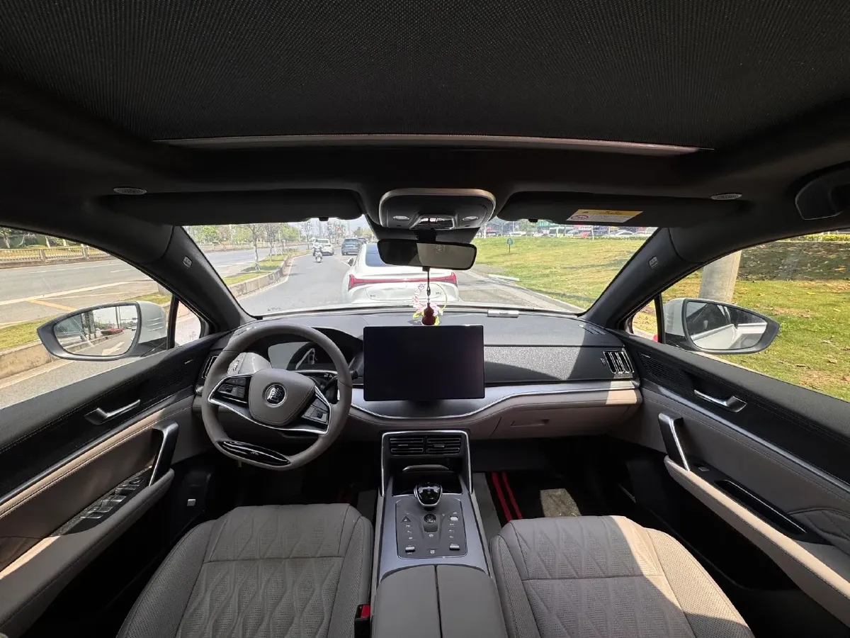 2025 BYD Tang 1.5T 156HP L4 E-CVT PHEV 21.504KWH,autocango,china used car exporter,china ev exporter,chinese used car exporter,chinese used ev exporter