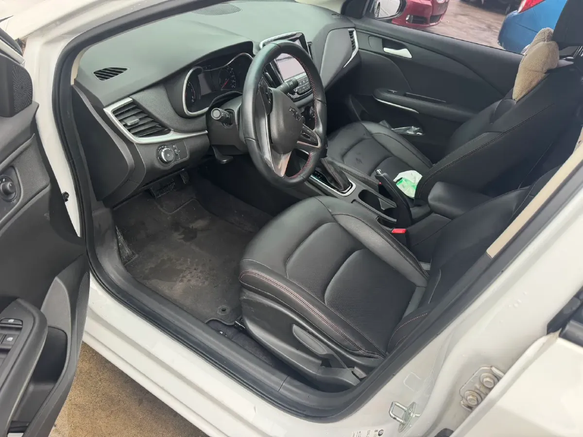 2020 Chevrolet Monza 1.0T 125HP L3 6DCT,autocango,china used car exporter,china ev exporter,chinese used car exporter,chinese used ev exporter