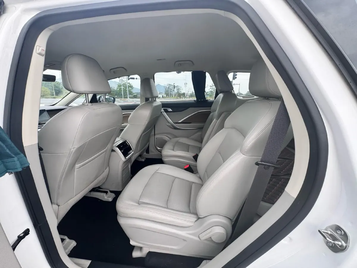 2019 Geely JiaJi 1.8T 184HP L4 6AT,autocango,china used car exporter,china ev exporter,chinese used car exporter,chinese used ev exporter