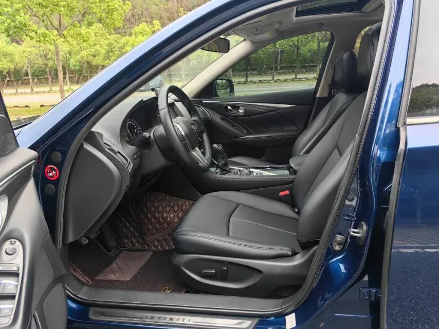 2018 MAXUS G10 2.0T 224HP L4 6AT,autocango,china used car exporter,china ev exporter,chinese used car exporter,chinese used ev exporter