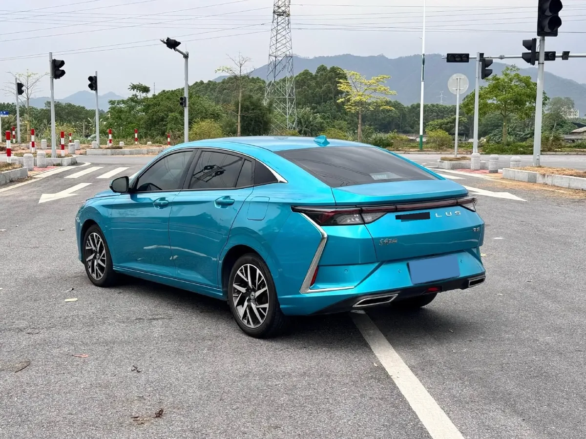 2020 DongFeng Aeolus YiXuan 1.5T 150HP L4 6DCT,autocango,china used car exporter,china ev exporter,chinese used car exporter,chinese used ev exporter