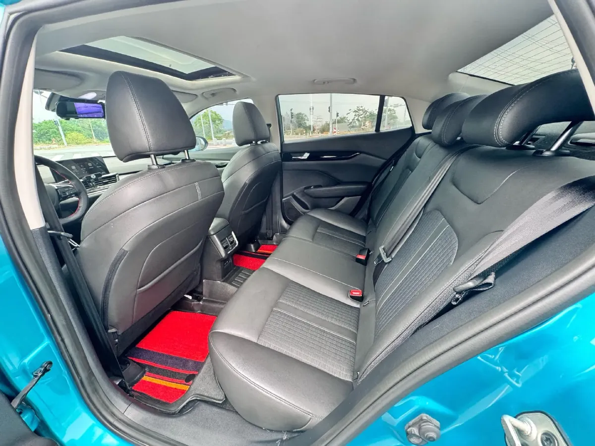 2020 DongFeng Aeolus YiXuan 1.5T 150HP L4 6DCT,autocango,china used car exporter,china ev exporter,chinese used car exporter,chinese used ev exporter