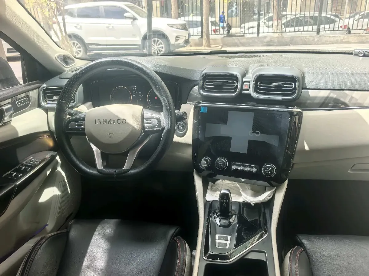 2020 LYNK&CO 02 1.5T 180HP L3 7DCT,autocango,china used car exporter,china ev exporter,chinese used car exporter,chinese used ev exporter