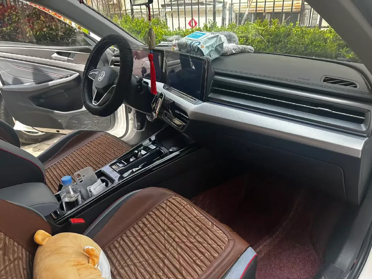 2023 Volkswagen Lamando 1.4T 150HP L4 7DCT,autocango,china used car exporter,china ev exporter,chinese used car exporter,chinese used ev exporter