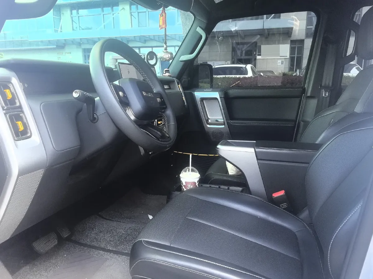 2025 iCAR iCAR Super V23 BEV 59.93KWH,autocango,china used car exporter,china ev exporter,chinese used car exporter,chinese used ev exporter