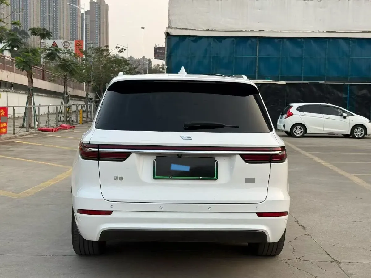 2020 Li ONE Range Extended 131HP REEV 40.5KWH,autocango,china used car exporter,china ev exporter,chinese used car exporter,chinese used ev exporter