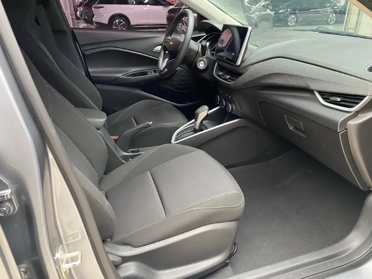 2020 Chevrolet Cavalier 1.0T 125HP L3 6AT,autocango,china used car exporter,china ev exporter,chinese used car exporter,chinese used ev exporter