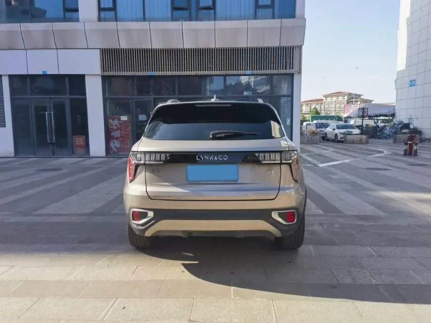 2019 Beijing BJ40 2.0T 218HP L4 6AT,autocango,china used car exporter,china ev exporter,chinese used car exporter,chinese used ev exporter