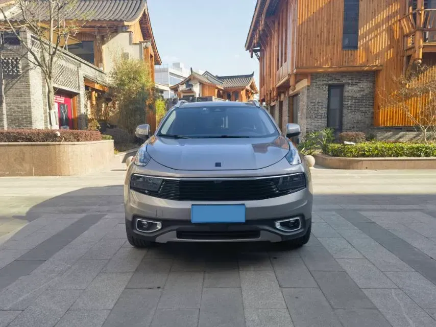 2019 Beijing BJ40 2.0T 218HP L4 6AT,autocango,china used car exporter,china ev exporter,chinese used car exporter,chinese used ev exporter