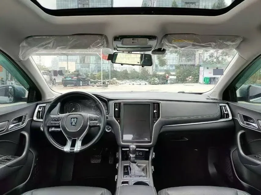 2017 Roewe i6 1.5T 169HP L4 7DCT,autocango,china used car exporter,china ev exporter,chinese used car exporter,chinese used ev exporter