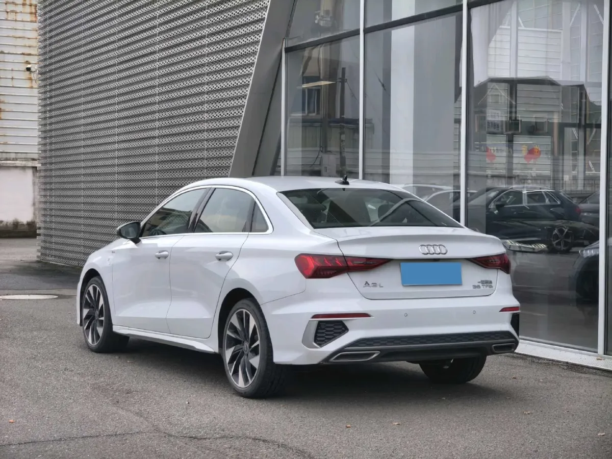 2024 Audi A3 1.4T 150HP L4 7DCT,autocango,china used car exporter,china ev exporter,chinese used car exporter,chinese used ev exporter