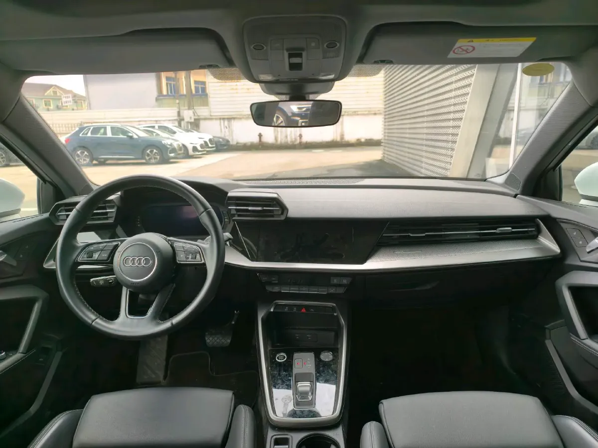 2024 Audi A3 1.4T 150HP L4 7DCT,autocango,china used car exporter,china ev exporter,chinese used car exporter,chinese used ev exporter